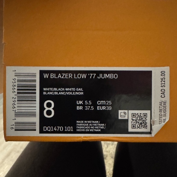 Nike Women's Low Blazer '77 Jumbo - Picture 4 of 4